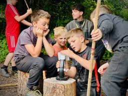 FOREST SCHOOLING UK CIC